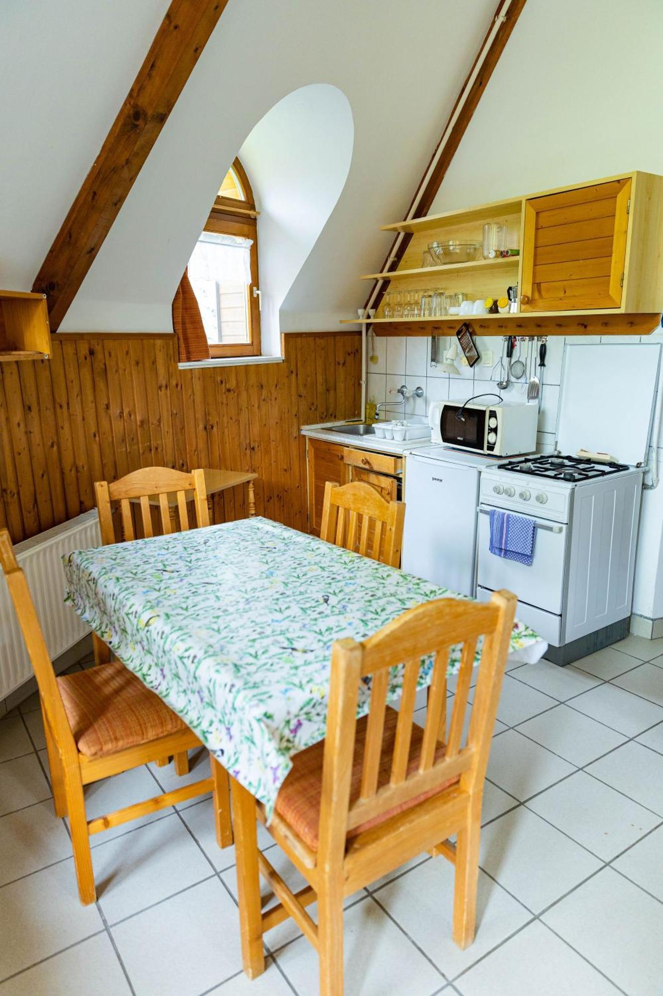 Gesztenye Nyaralopark Balatonudvari Luaran gambar